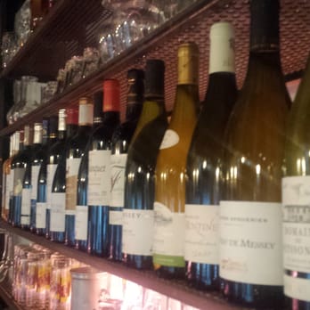 La Panthère Ose - Très belle cave à vins, belle bouteilles, vins supérieurs mais également des bouteilles d un très bon rapport qualité - prix. - Bars Near Me - Paris, 75 La Panthère Ose - Très belle cave à vins, belle bouteilles, vins supérieurs mais également des bouteilles d un très bon rapport qualité - prix. - Bars Near Me - Paris, 75