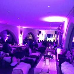 Post Haus Restaurant & Bar Lounge - Great cocktails and atmosphere