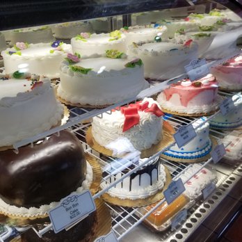 Moulin Rose Cake & Bakery Shop - Bakeries Near Me - Miami, Florida Moulin Rose Cake & Bakery Shop - Bakeries Near Me - Miami, Florida