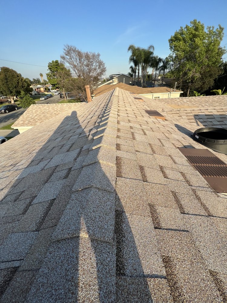 Slide of MC Elite Roofing