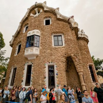 Parc Güell - Parks Near Me - Barcelona, B