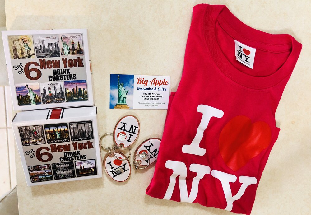 Big Apple Souvenirs & Gifts, New York Roadtrippers