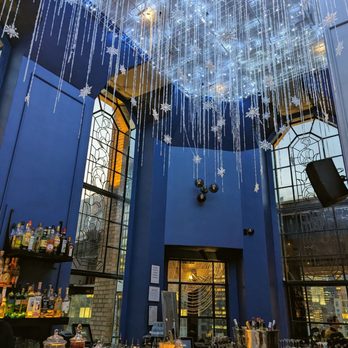 Ophelia - Snow Globe ceiling - Cocktail Bars Near Me - New York, New York Ophelia - Snow Globe ceiling - Cocktail Bars Near Me - New York, New York