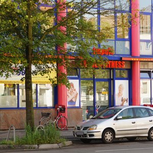 Fit T9 Gyms Otto Schmirgal Str 7 Lichtenberg Berlin Germany Phone Number Yelp