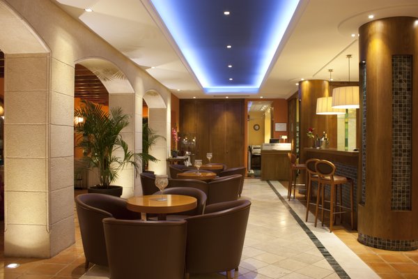 Hotel Les Rotes by null