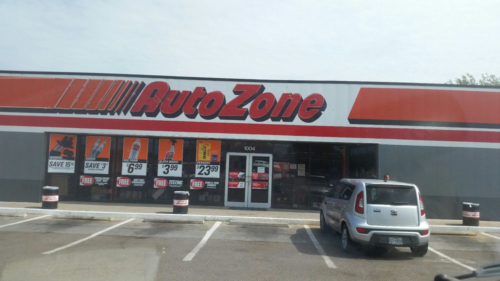 AUTOZONE Updated June 2024 1004 E Saunders St, Laredo, Texas Auto