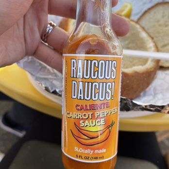 Splash Cafe - Carrot pepper Hot sauce - American Near Me - Pismo Beach, California Splash Cafe - Carrot pepper Hot sauce - American Near Me - Pismo Beach, California