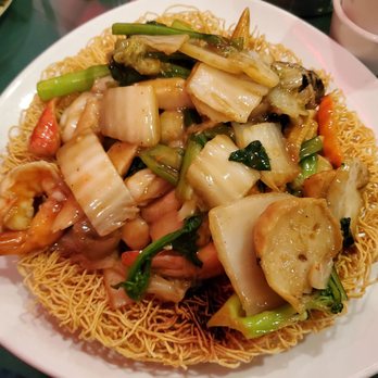 Thái Son - Combination Of Seafood On Crispy Egg Noodle - Vietnamese Near Me - New York, New York Thái Son - Combination Of Seafood On Crispy Egg Noodle - Vietnamese Near Me - New York, New York