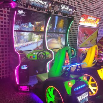 Crush Yard - Arcade - Sports Bars Near Me - Kissimmee, Florida Crush Yard - Arcade - Sports Bars Near Me - Kissimmee, Florida