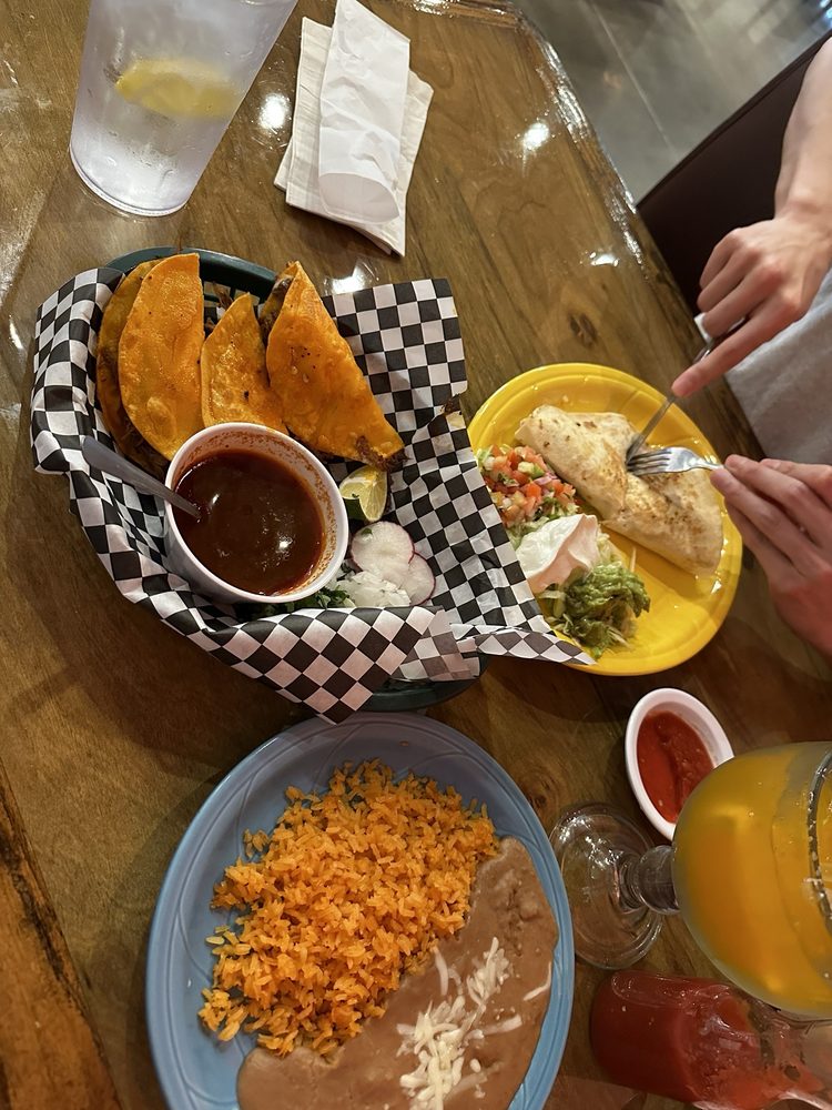 Riviera Maya Mexican Restaurant
