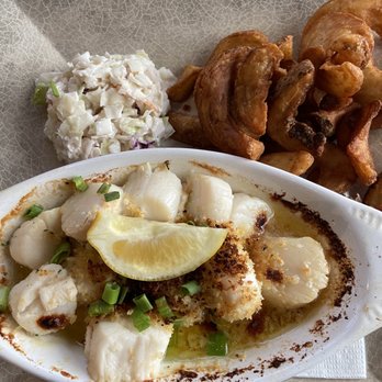 Mudbugs Cajun Kitchen - Baked scallops - Cajun/Creole Near Me - Sanibel, Florida Mudbugs Cajun Kitchen - Baked scallops - Cajun/Creole Near Me - Sanibel, Florida