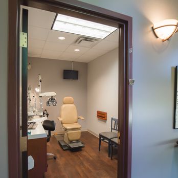 River Valley Eye Professionals - Exam Room - Optometrists Near Me - Northfield, Minnesota River Valley Eye Professionals - Exam Room - Optometrists Near Me - Northfield, Minnesota
