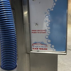 Aquatech - Free? Wait what? I press the button and big bad vacuum fires up!