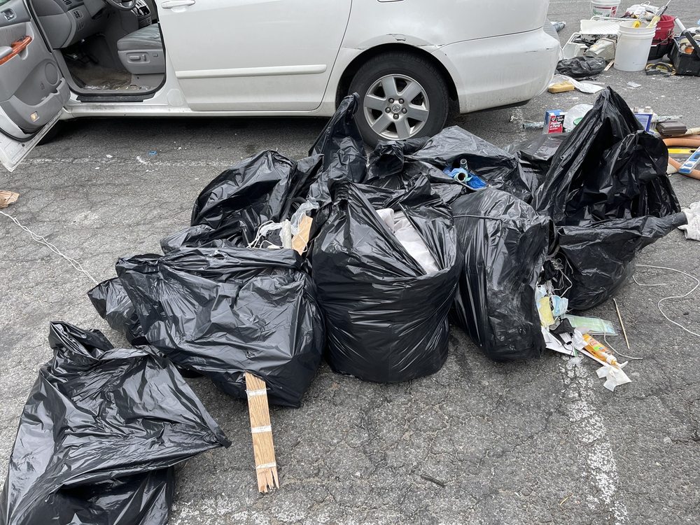 J&J JUNK REMOVAL & GARBAGE Updated August 2024 21 Photos Queens