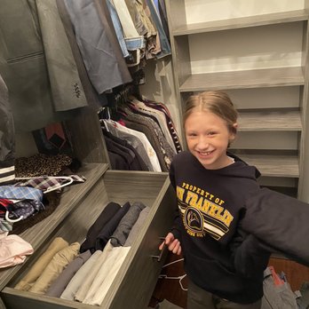 Closets by Design - Milwaukee - Great quality drawers - Flooring Near Me - Mequon, Wisconsin
