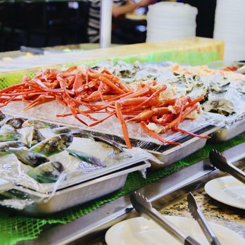 Grand Buffet - a variety of seafoods on ice - Buffets Near Me - Las Cruces, New Mexico