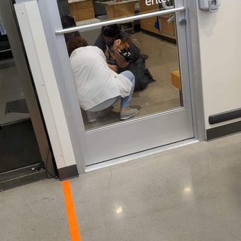 Vetco - Them not consoling him to be calm, he wore a muzzle because he's never been to a vet. Again he's a baby. - Veterinarians Near Me - Albuquerque, New Mexico