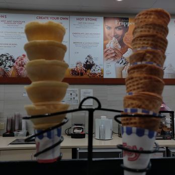 Cold Stone Creamery - Ice Cream for my daughter - Ice Cream & Frozen Yogurt Near Me - Manteca, California