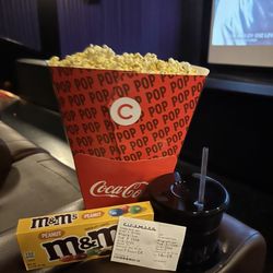 Cinemark Tinseltown 17 and XD