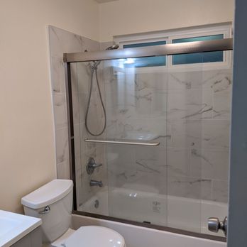 Certified Construction Services - New tub and surrounding. - Damage Restoration Near Me Certified Construction Services - New tub and surrounding. - Damage Restoration Near Me