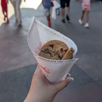 Cathy’s Cookies - Got a sleeve of cookies! - Desserts Near Me - Anaheim, California