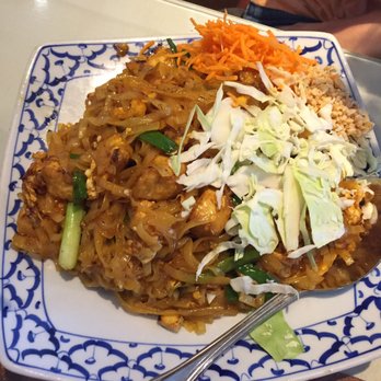 President Thai - Pad Thai with tofu - Thai Near Me - Pasadena, California President Thai - Pad Thai with tofu - Thai Near Me - Pasadena, California