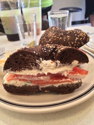 Baz Bagel by null