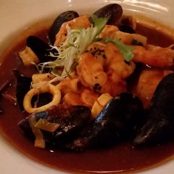 Le Gigot - bouillabaisse - French Near Me - New York, New York