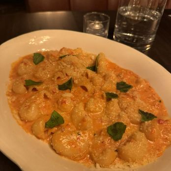 Gilt Bar - pasta alla vodka - New American Near Me - Chicago, Illinois