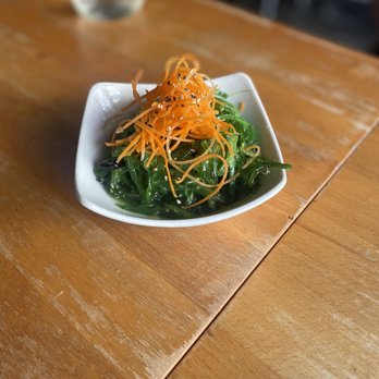 Tanuki Sushi & Grill - Seaweed Salad - Sushi Bars Near Me - Chicago, Illinois