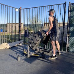 Club Apple - New outdoor fitness area!