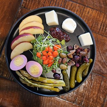 Cerebella Winery - Fall Fromage Board - Wine Tasting Room Near Me - Pendleton, Oregon Cerebella Winery - Fall Fromage Board - Wine Tasting Room Near Me - Pendleton, Oregon