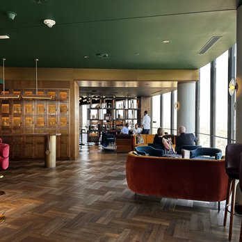 Highlands - Inside - New American Near Me - Detroit, Michigan Highlands - Inside - New American Near Me - Detroit, Michigan
