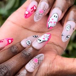 The W Nail Bar