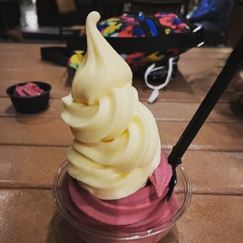 Pineapple Lanai - Desserts Near Me - Orlando, Florida