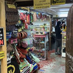 Tam-Awan Village - Souvenir shop at Tam-Awan. Amazing finds made by local crafters.