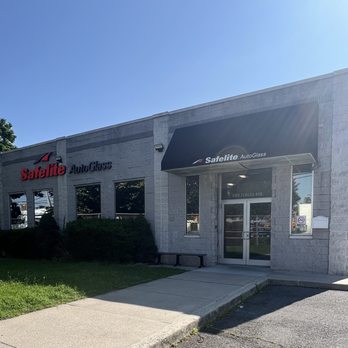 Safelite AutoGlass - Windshield Installation & Repair Near Me - Bronx, New York Safelite AutoGlass - Windshield Installation & Repair Near Me - Bronx, New York