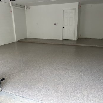All American Epoxy Flooring - an empty garage - Flooring Near Me All American Epoxy Flooring - an empty garage - Flooring Near Me