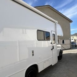 Ken's Mobile Window Tinting - Limo