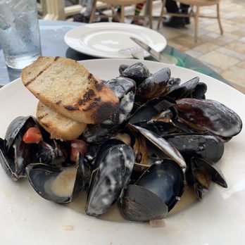 Geoffrey's Malibu - Mussels - Seafood Near Me - Malibu, California
