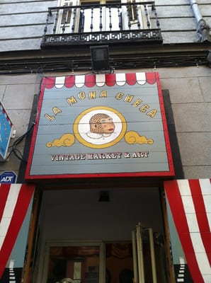 La Mona Checa by null