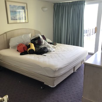 Montego Bay - Master suite, king size bed, 3 pillows, door to balcony and bathroom. (Sorry for last day pic) - Hotels Near Me - Wildwood, New Jersey