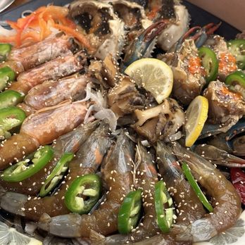 Rice Thief - Seafood platter - Korean Near Me - Long Island City, New York Rice Thief - Seafood platter - Korean Near Me - Long Island City, New York