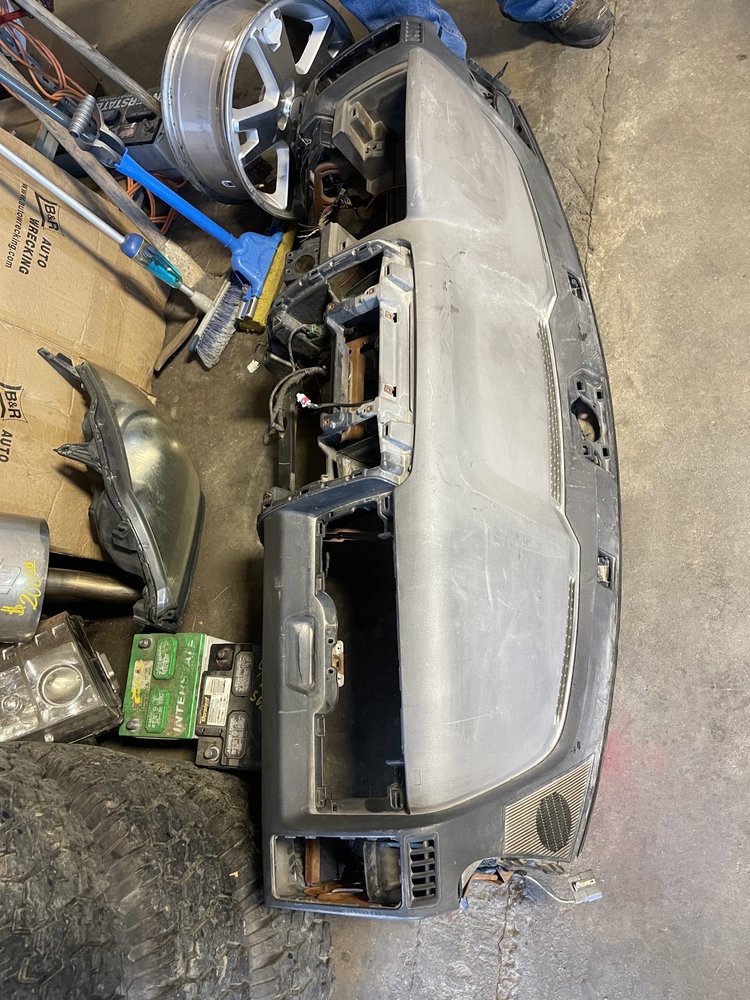 B&R AUTO WRECKING Updated March 2024 22 Photos & 55 Reviews 511 N