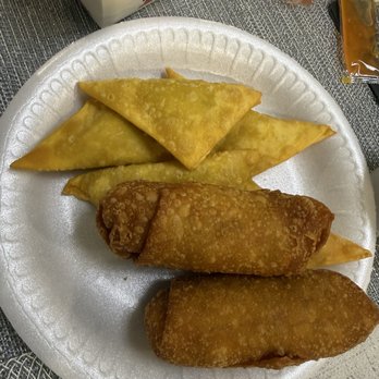 La China - Crab ragoon and egg rolls - Chinese Near Me - Orlando, Florida La China - Crab ragoon and egg rolls - Chinese Near Me - Orlando, Florida