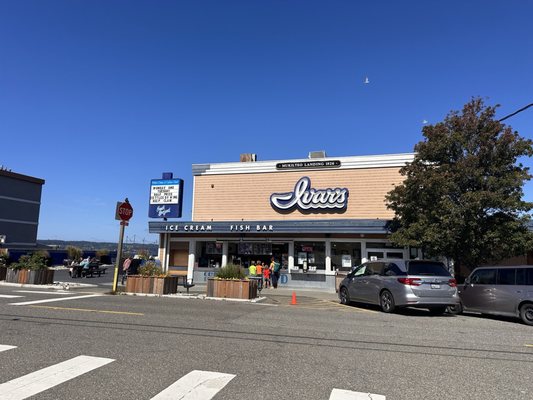 Ivar's Mukilteo Landing by null