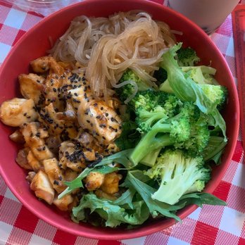 Koriente - Pan - seared Ahi Tuna with noodles - Asian Fusion Near Me - Austin, Texas