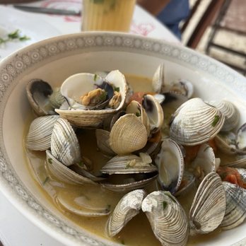 Flamingos Seafood Kitchen - Seafood Near Me - Cancún, ROO