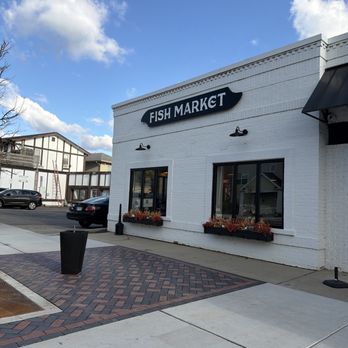 Vault 232 - Seafood Near Me - Lake Zurich, Illinois
