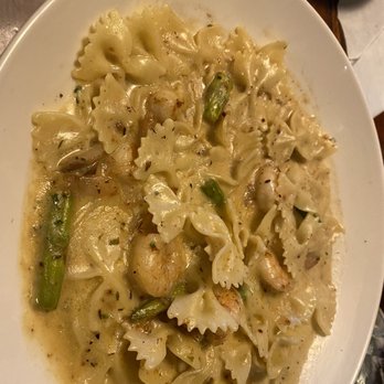 Bahama Breeze - Jerk Shrimp Pasta - Bars Near Me - Memphis, Tennessee Bahama Breeze - Jerk Shrimp Pasta - Bars Near Me - Memphis, Tennessee